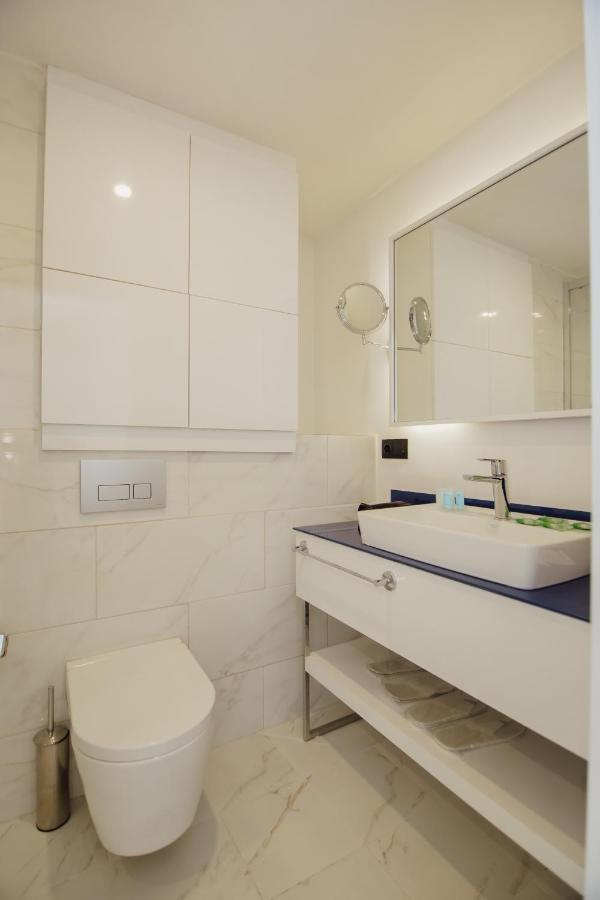 V. Orbi City Apartman Batumi Kültér fotó