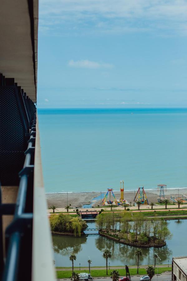V. Orbi City Apartman Batumi Kültér fotó